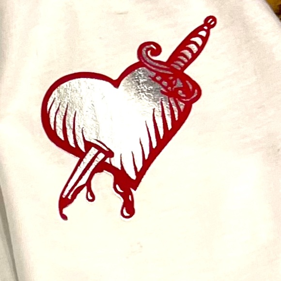 Small vneck tshirt “my tattoos don’t like you” - Picture 3 of 4